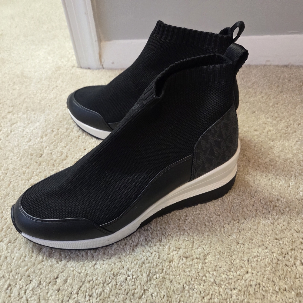 MICHAEL Michael Kors Black Slip-On Sneakers/Bootie